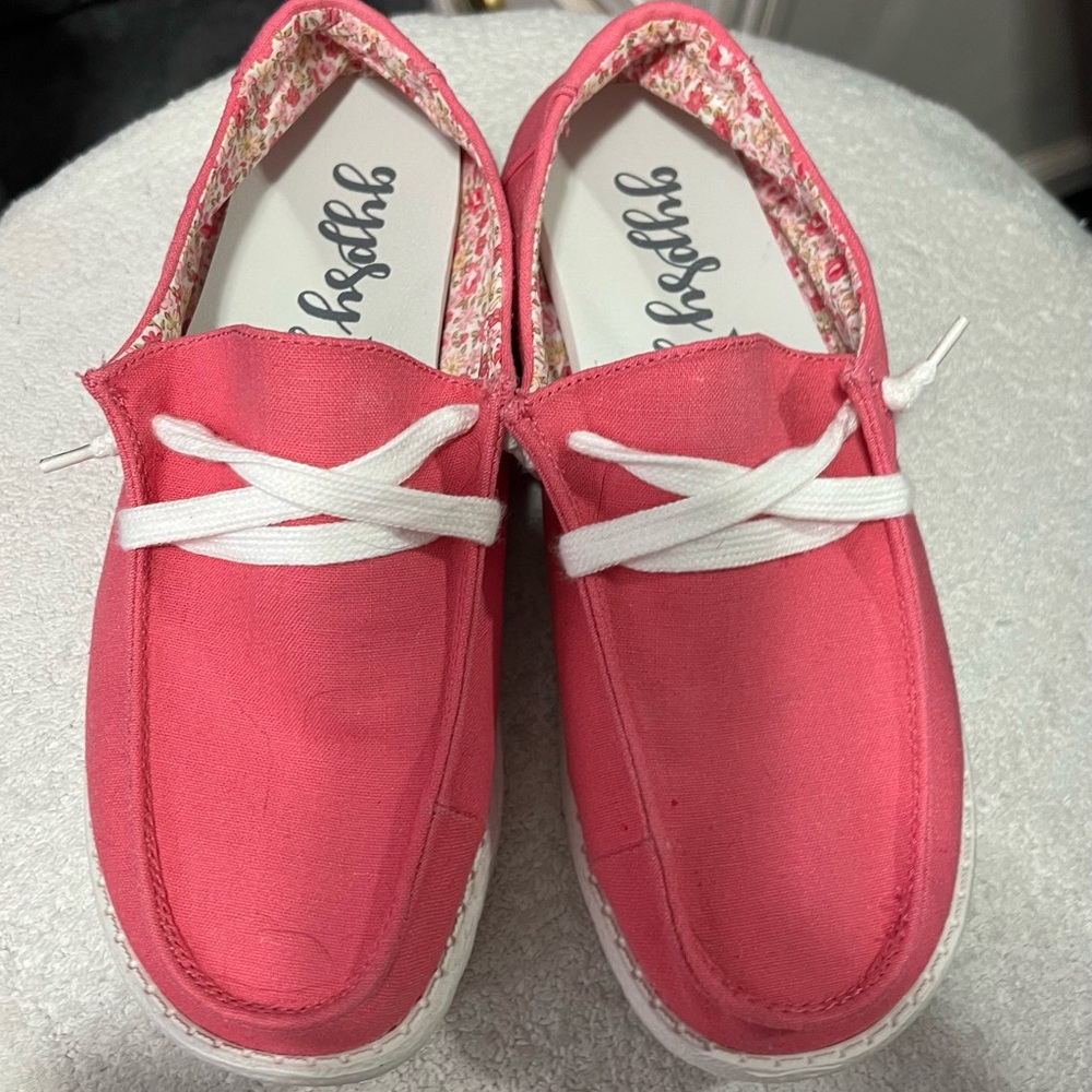 Women's Pink Casual Shoes